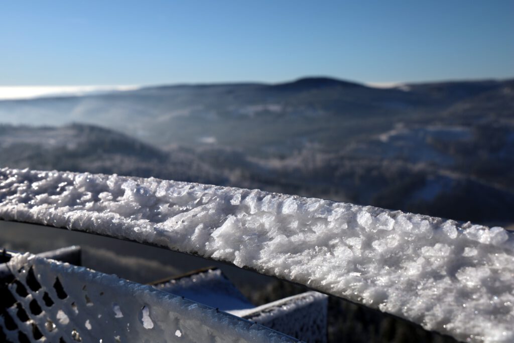 Raueis am Kickelhahn