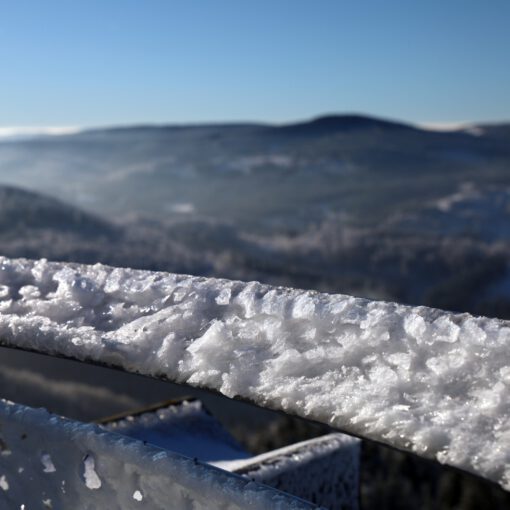 Raueis am Kickelhahn